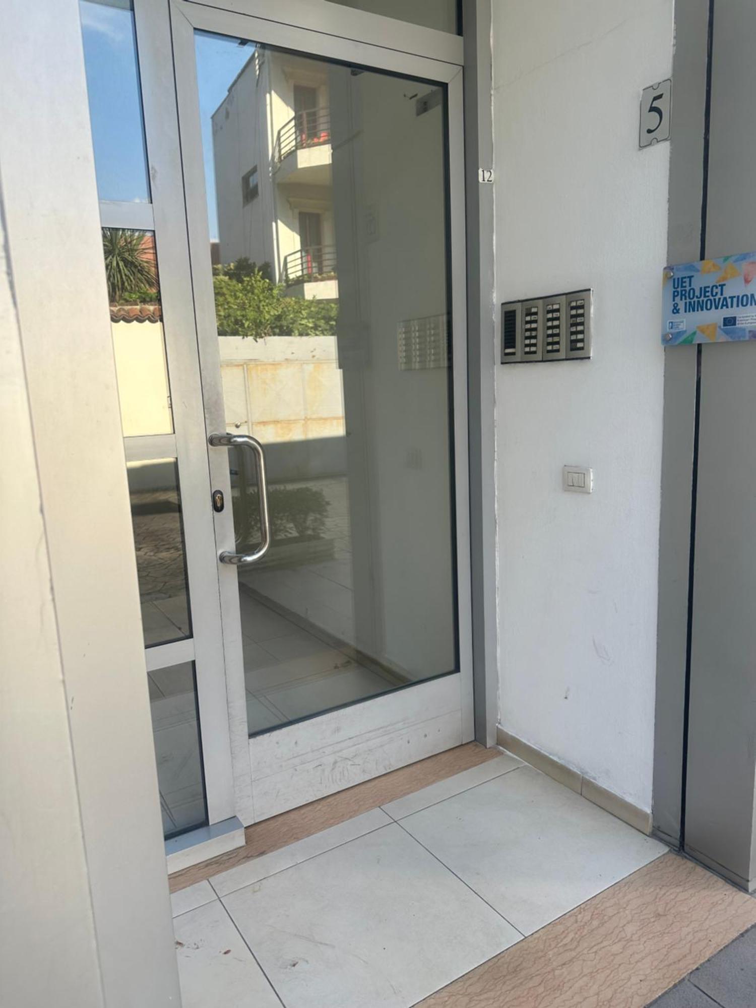 Kora Apartaments - Relaxing Escape Tiranë Luaran gambar